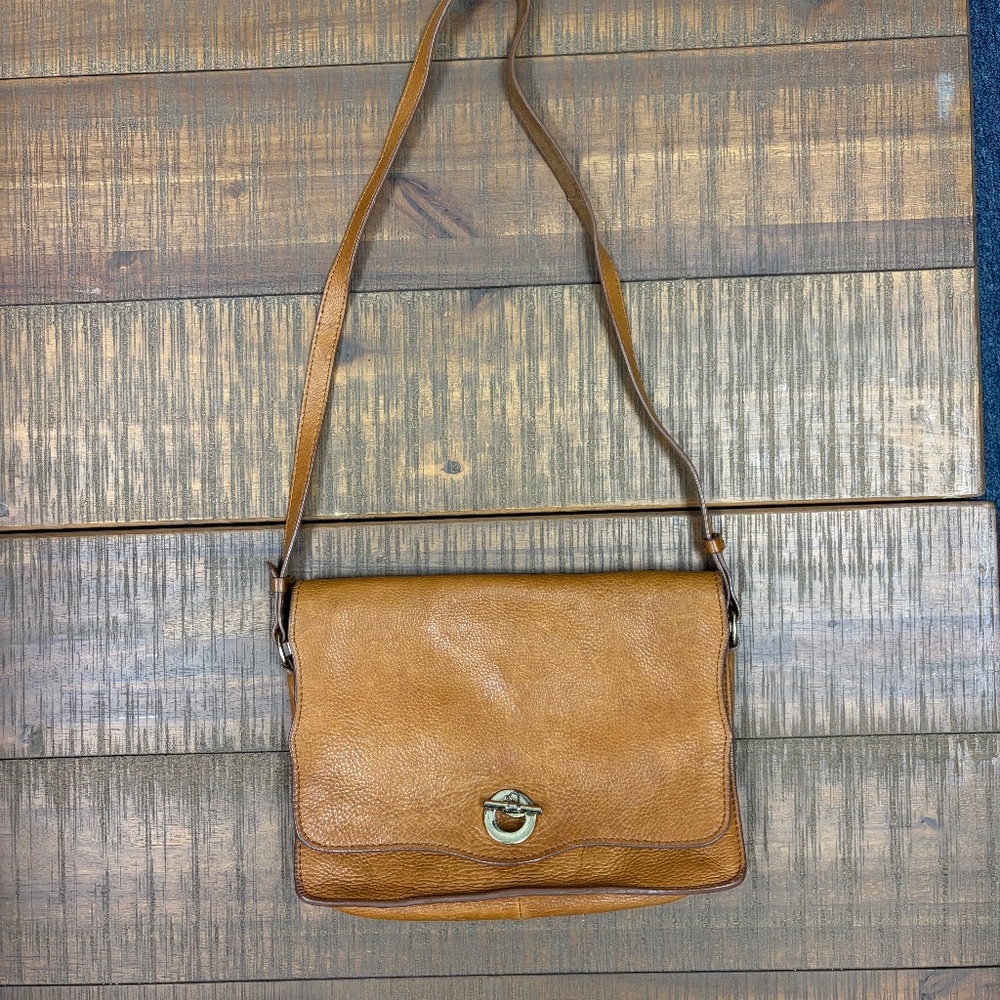 ZARA LEATHER CROSSBODY BAG MEDIUM SIZE